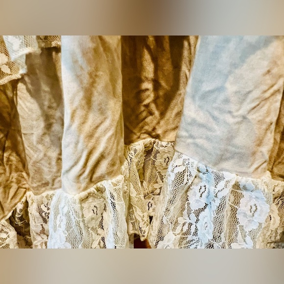 POL Cream Ruffled Tiered Blouse with Mandarin Collar - Picture 8 of 12